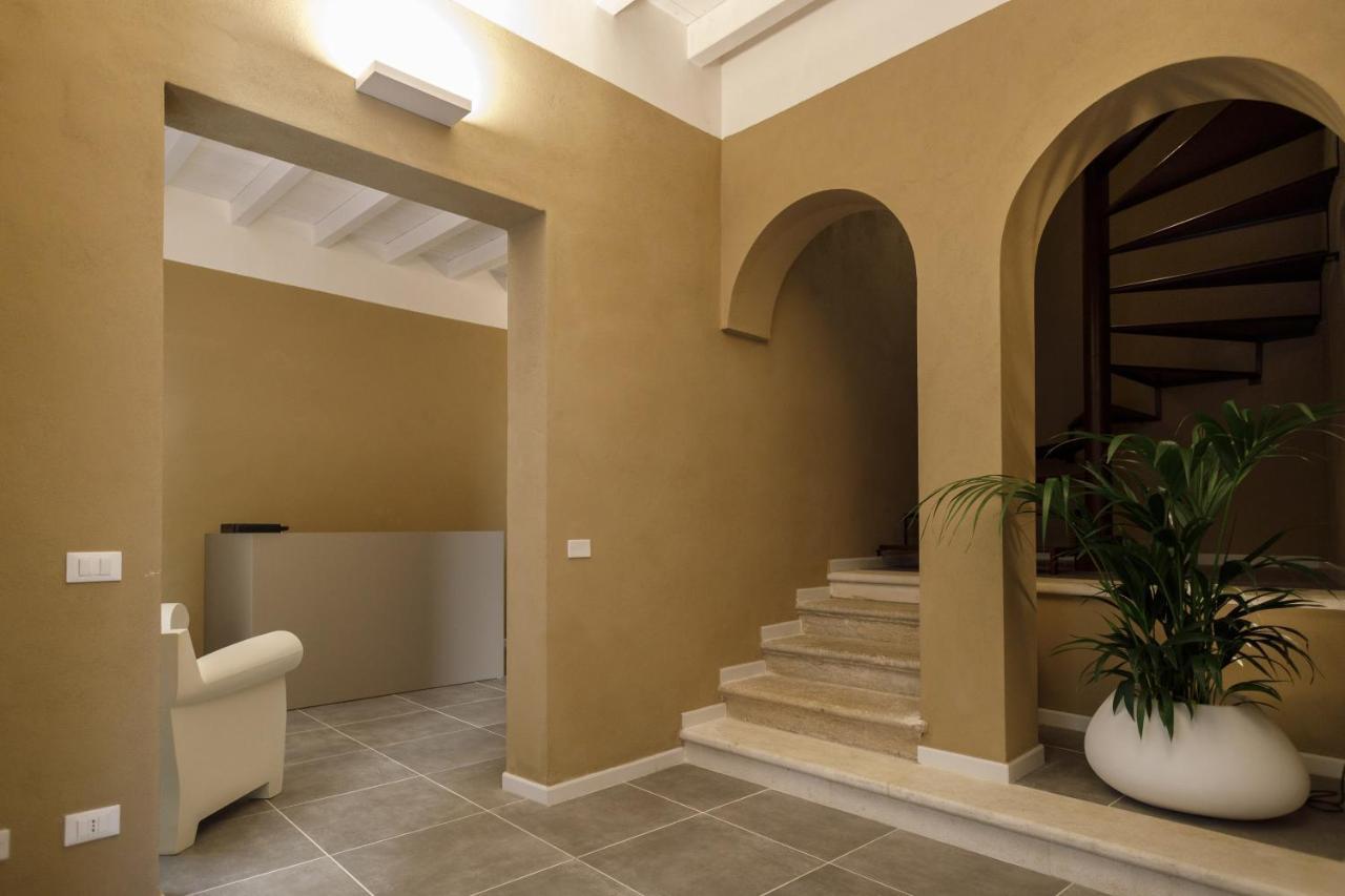 Palazzo Mancina Hotel ตราปานี ภายนอก รูปภาพ