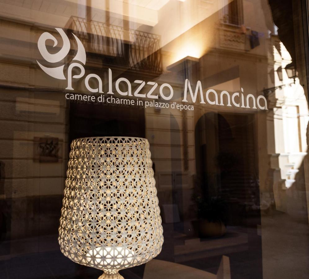 Palazzo Mancina Hotel ตราปานี ภายนอก รูปภาพ