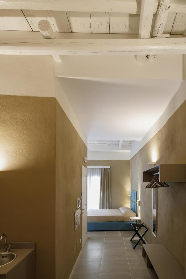 Palazzo Mancina Hotel ตราปานี ภายนอก รูปภาพ